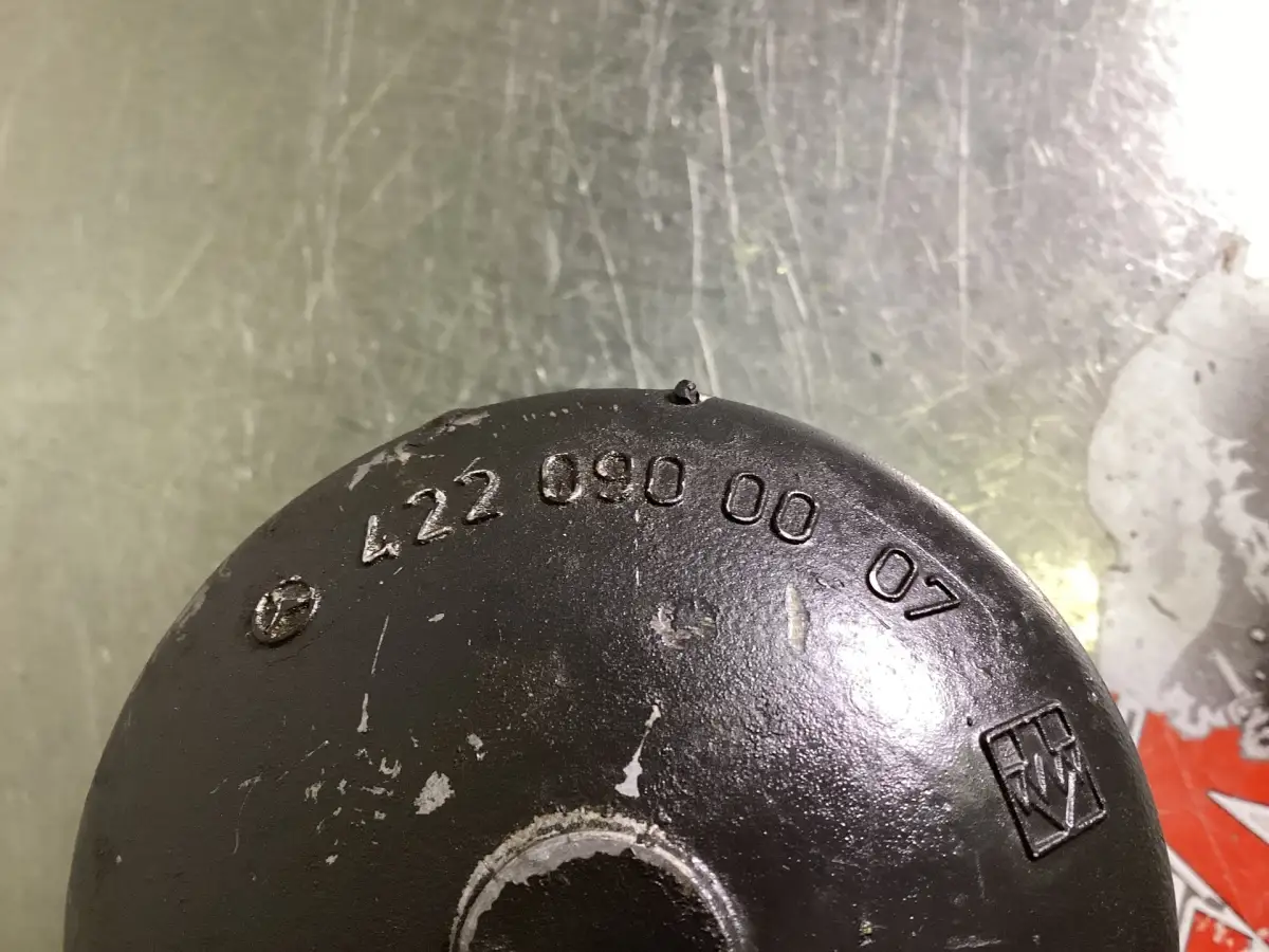 MERCEDES HOUSING A4220900007 USED - Picture 2