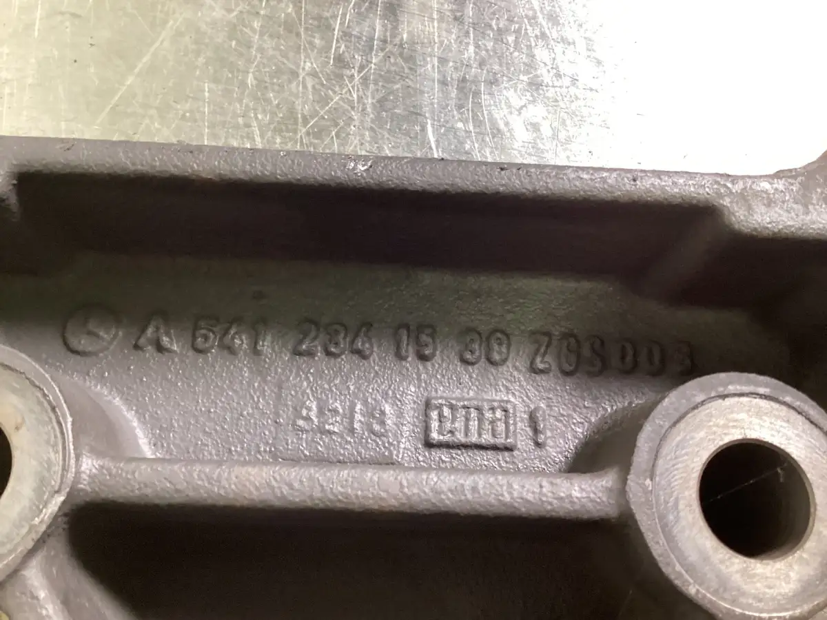 MERCEDES A 541 234 15 39 USADO - Imagen 2