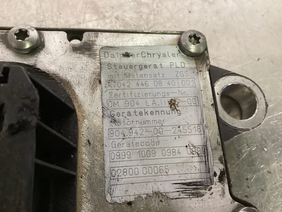 MERCEDES A 042 446 08 40 GEBRAUCHT – Bild 2