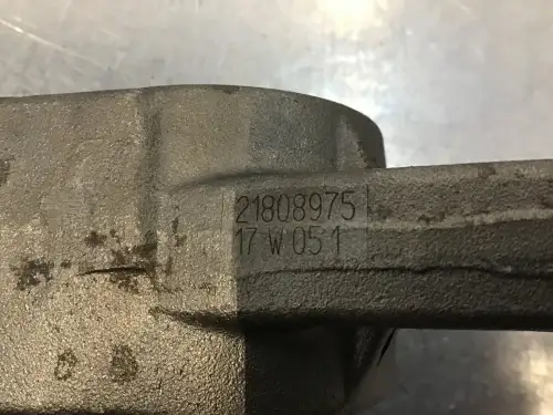 VOLVO PENTA 21808975 Б/У - Миниатюра 2