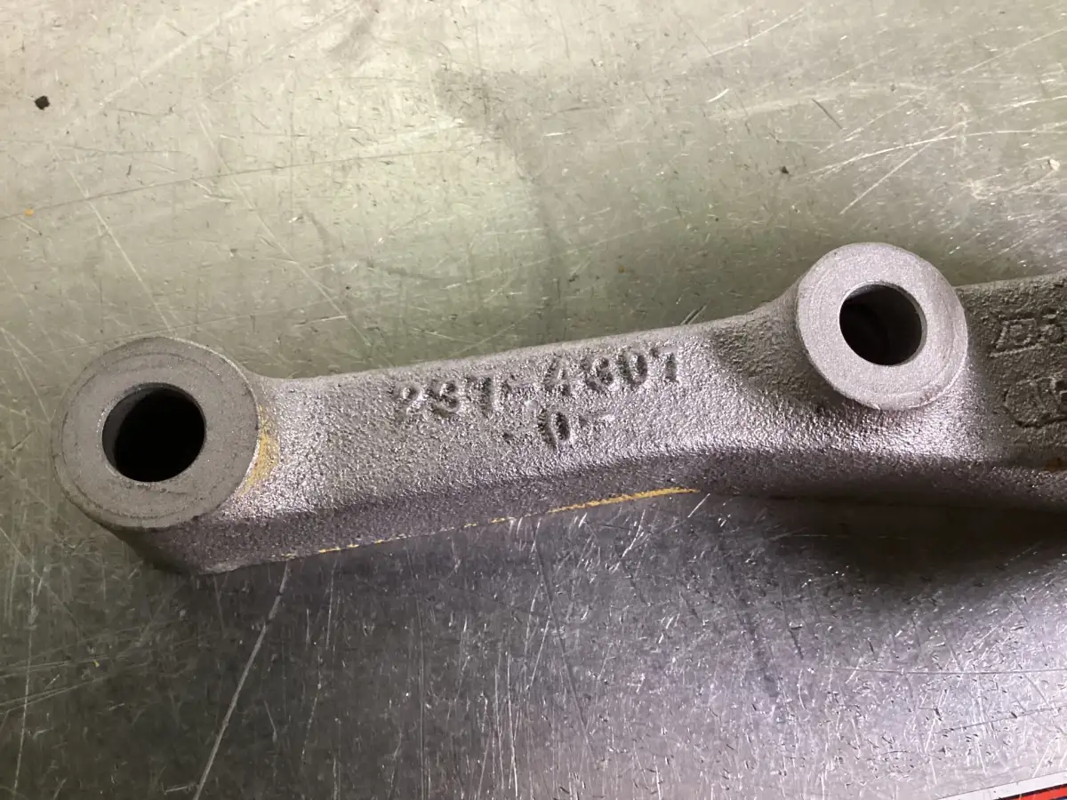 CATERPILLAR STEUN 2374307 GEBRUIKT - Afbeelding 2