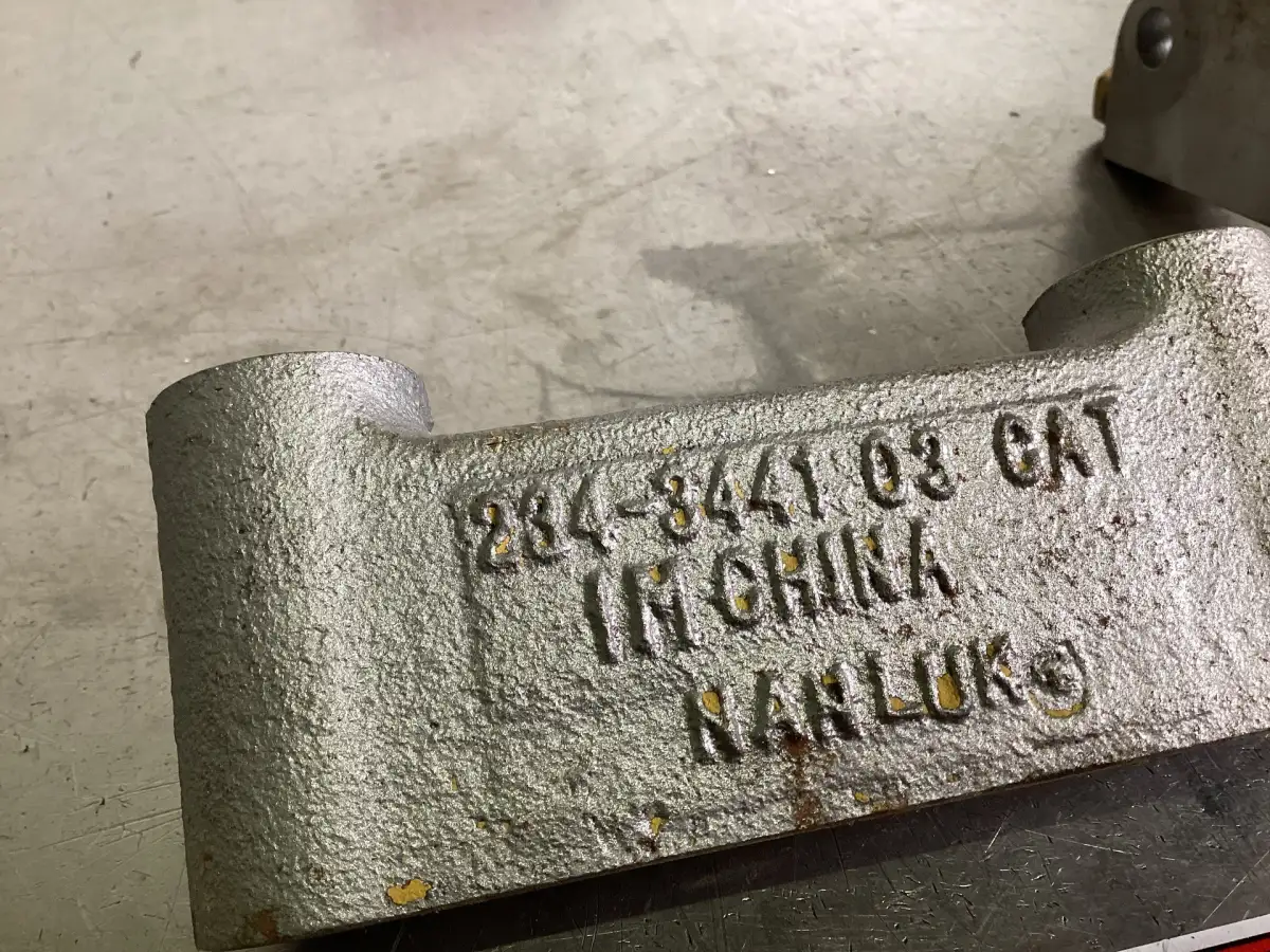 CATERPILLAR STEUN 2343441 GEISSELD - Afbeelding 2