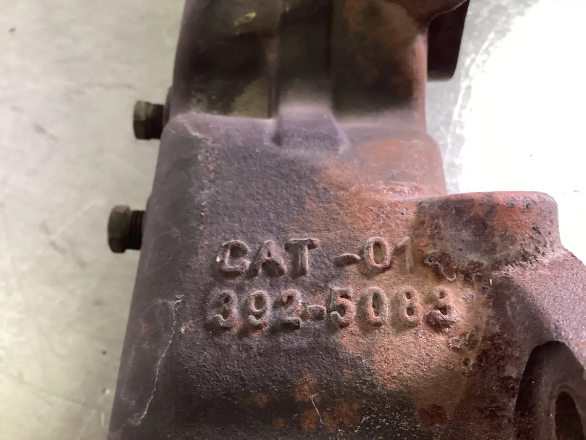 CATERPILLAR UITLAATSPRUITSTUK 3925083 GEGEVEN - Afbeelding 3