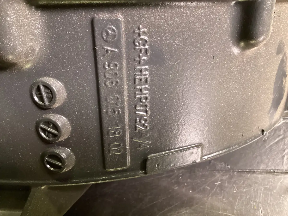 MERCEDES A 906 015 18 02 GEBRUIKT - Afbeelding 2