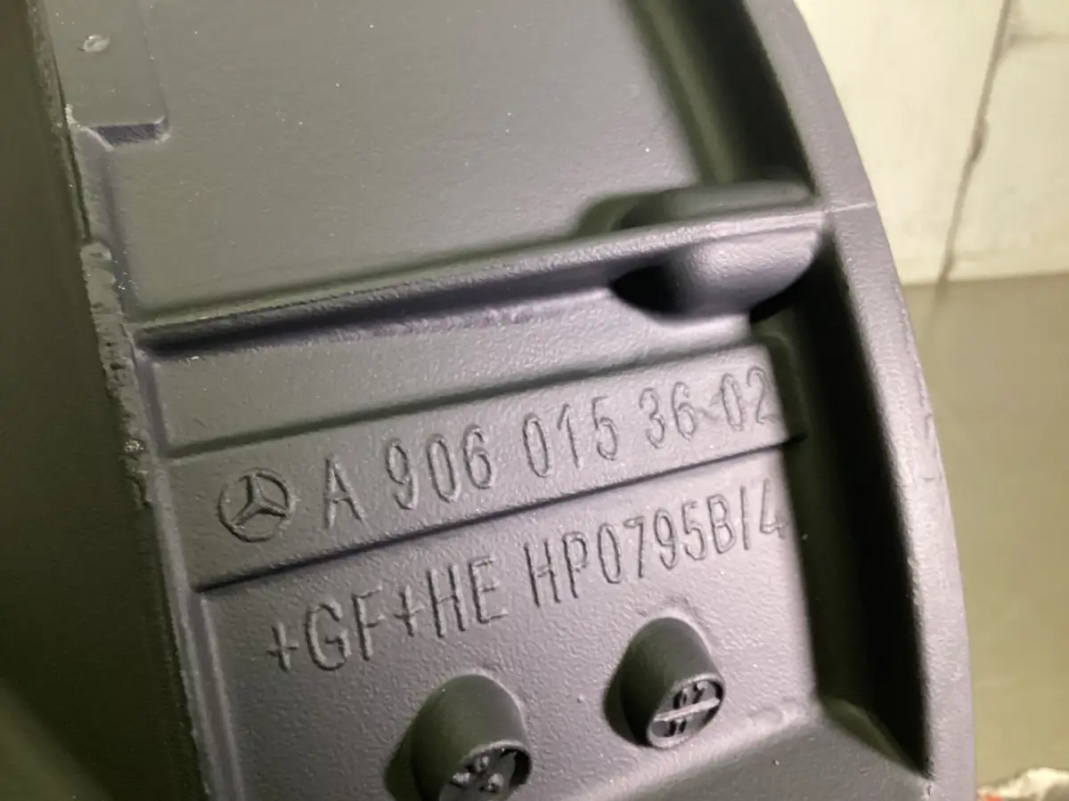 MERCEDES A 906 015 36 02 GEBRUIKT - Afbeelding 2