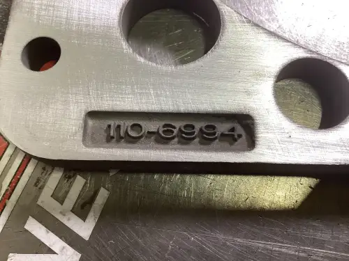 CATERPILLAR ПРОМЕЖУТОЧНАЯ ПЛИТА ГОЛОВКИ ЦИЛИНДРА 1106994 Б/У - Миниатюра 2
