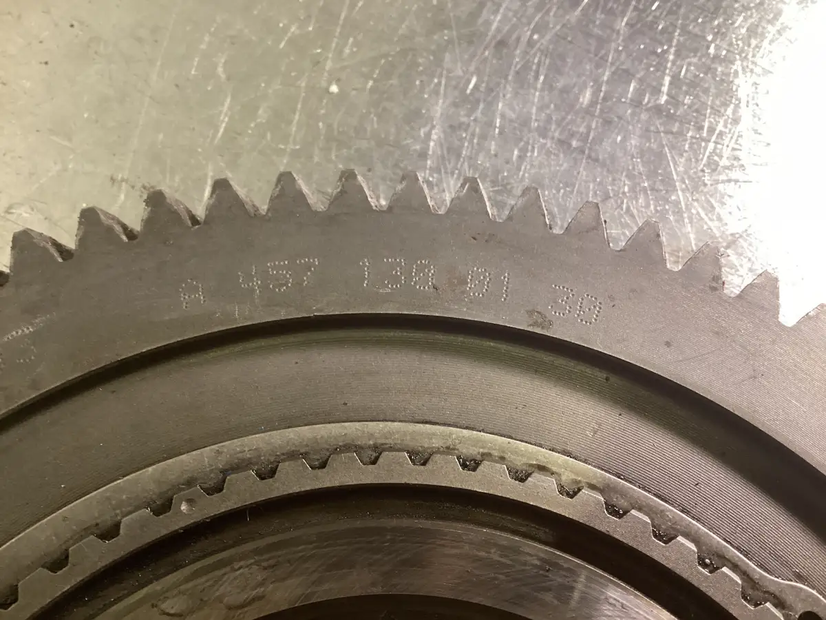 MERCEDES A 457 130 01 30 GEBRAUCHT – Bild 2