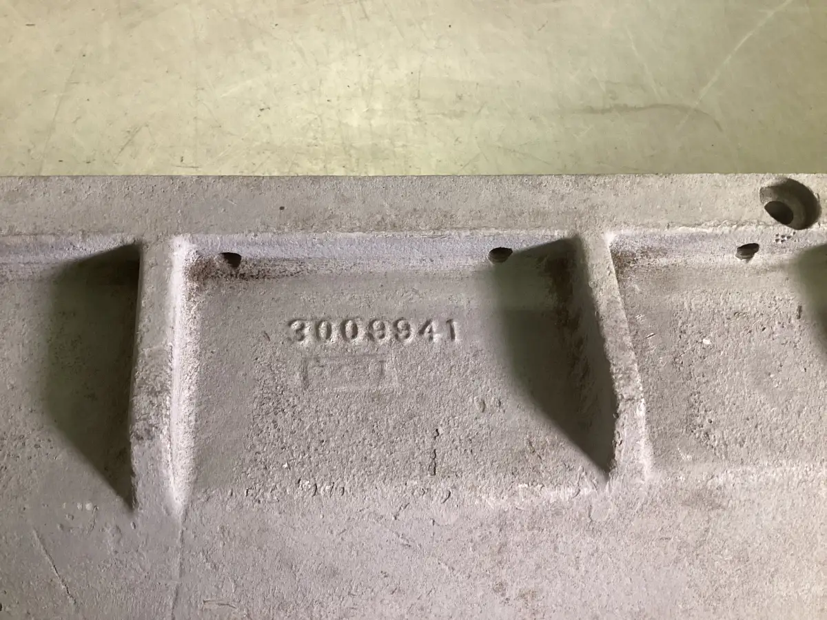 CUMMINS CUM V28 EINLAUFMANIFOLD 3009941 GEBRAUCHT – Bild 2
