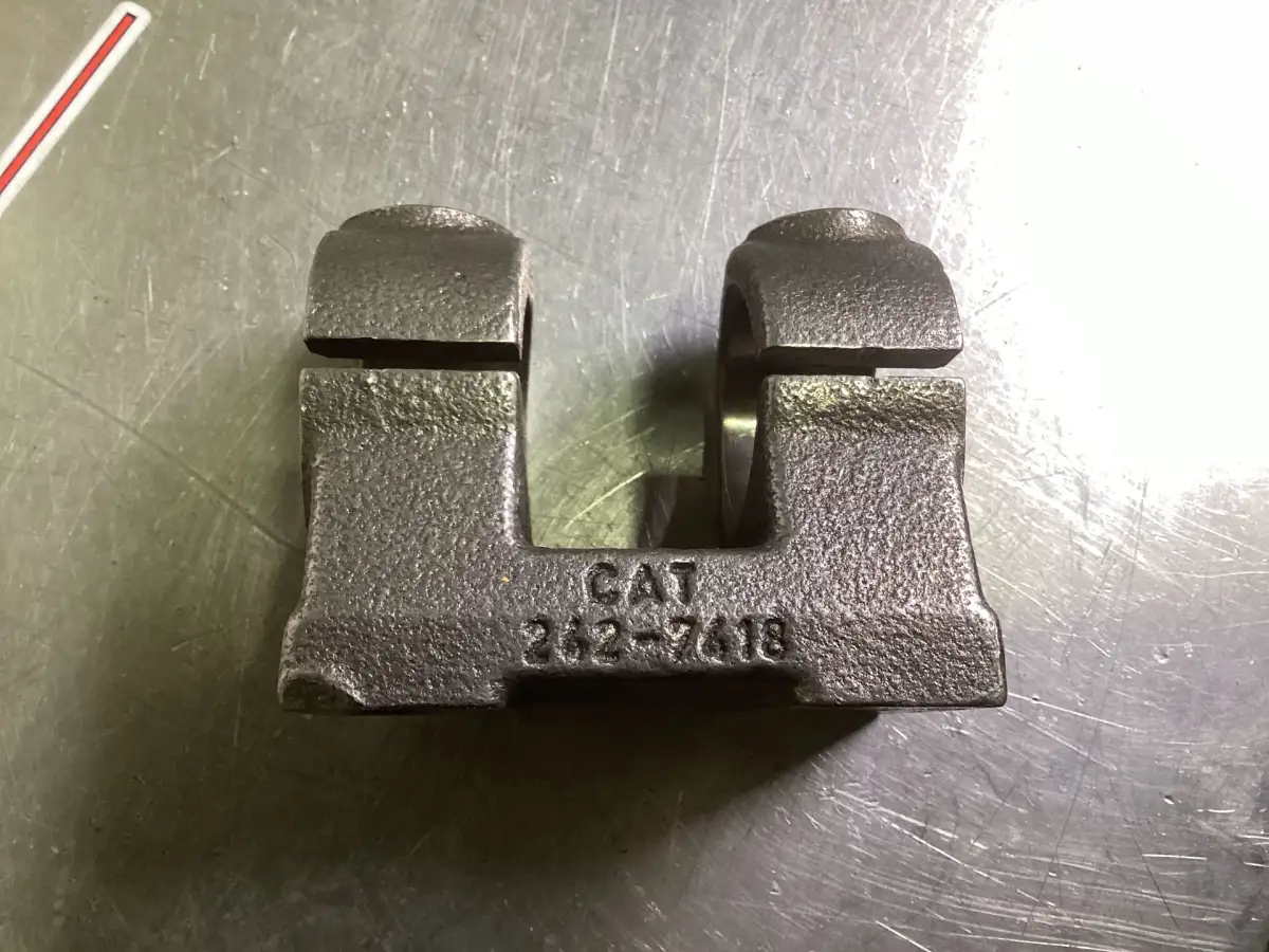CATERPILLAR BLOQUE INCLINABLE 2427418 USADO - Imagen 2