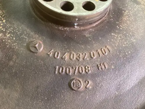 MERCEDES FLYWHEEL A4240300105 USED - Thumb image 2