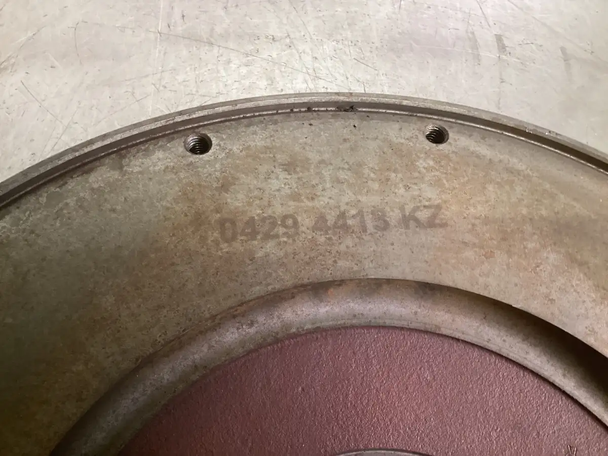 DEUTZ VOLANT 04294413 UTILISÉ - Image 3