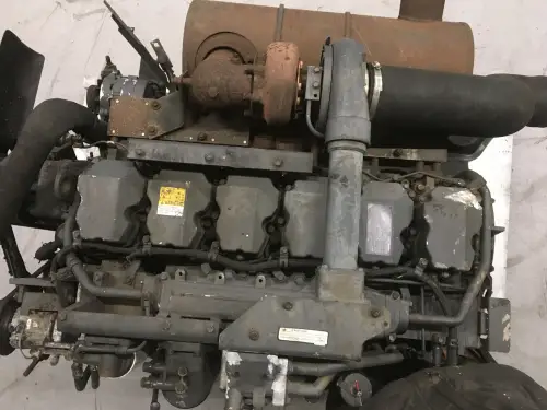 KOMATSU SA6D140E-3 Б/У - Миниатюра 3