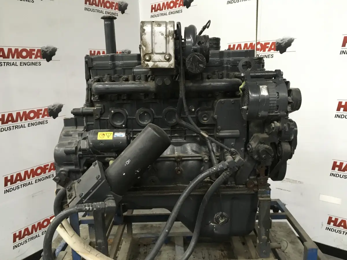 KOMATSU SAA6D107E-1 CPL4458 RECONDITIONED - Picture 2