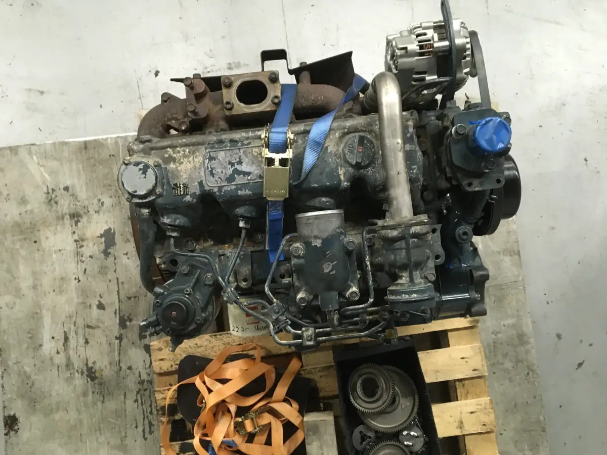 KUBOTA V3800-T CORE - Picture 2