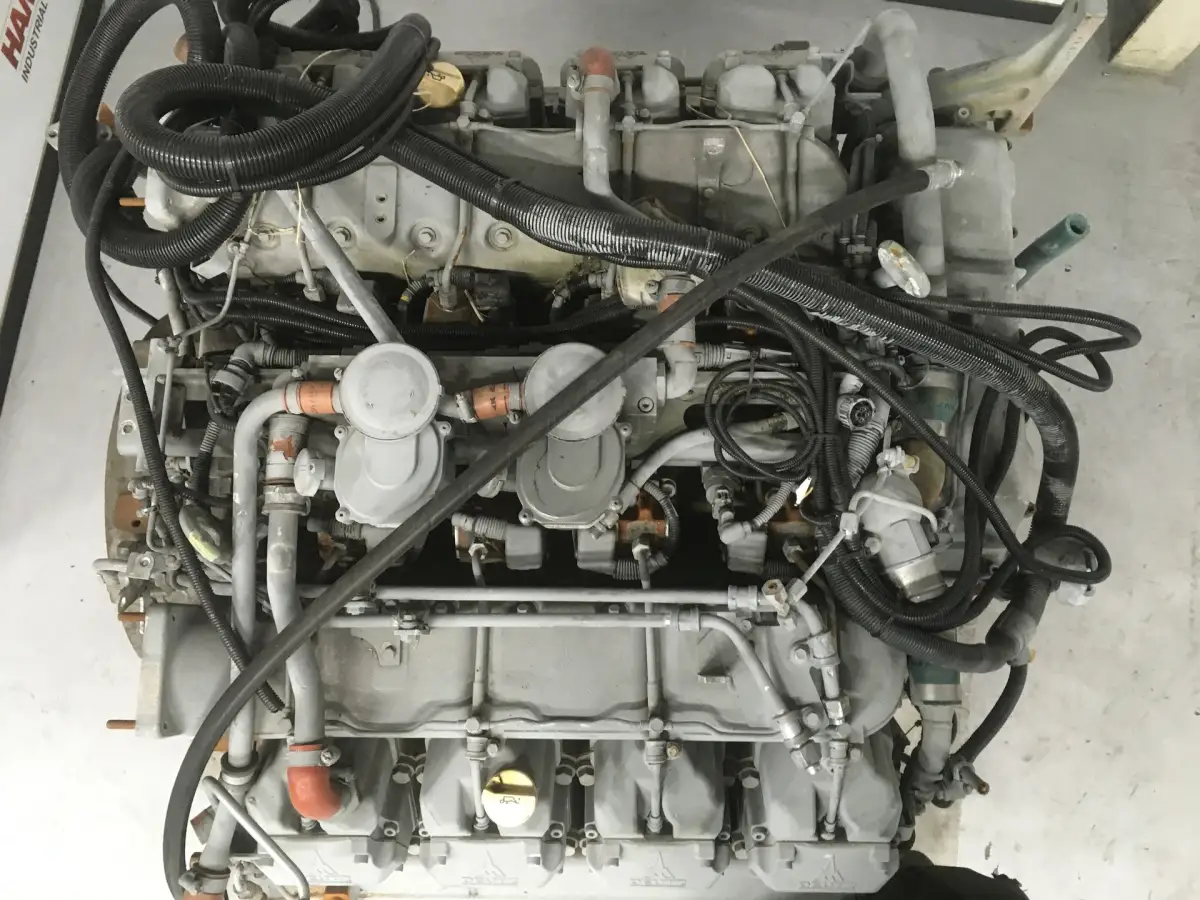DEUTZ TCD2015 V8 M KERN – Bild 5