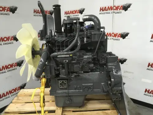 KOMATSU SAA4D95LE-3 RECONDITIONNÉ - Miniature 1