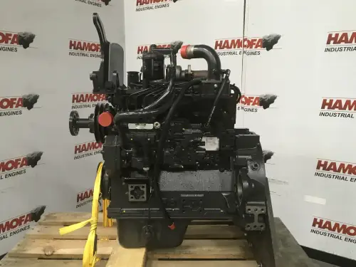 KOMATSU SAA4D95LE-3 ÜBERHOLTE – Vorschaubild 1