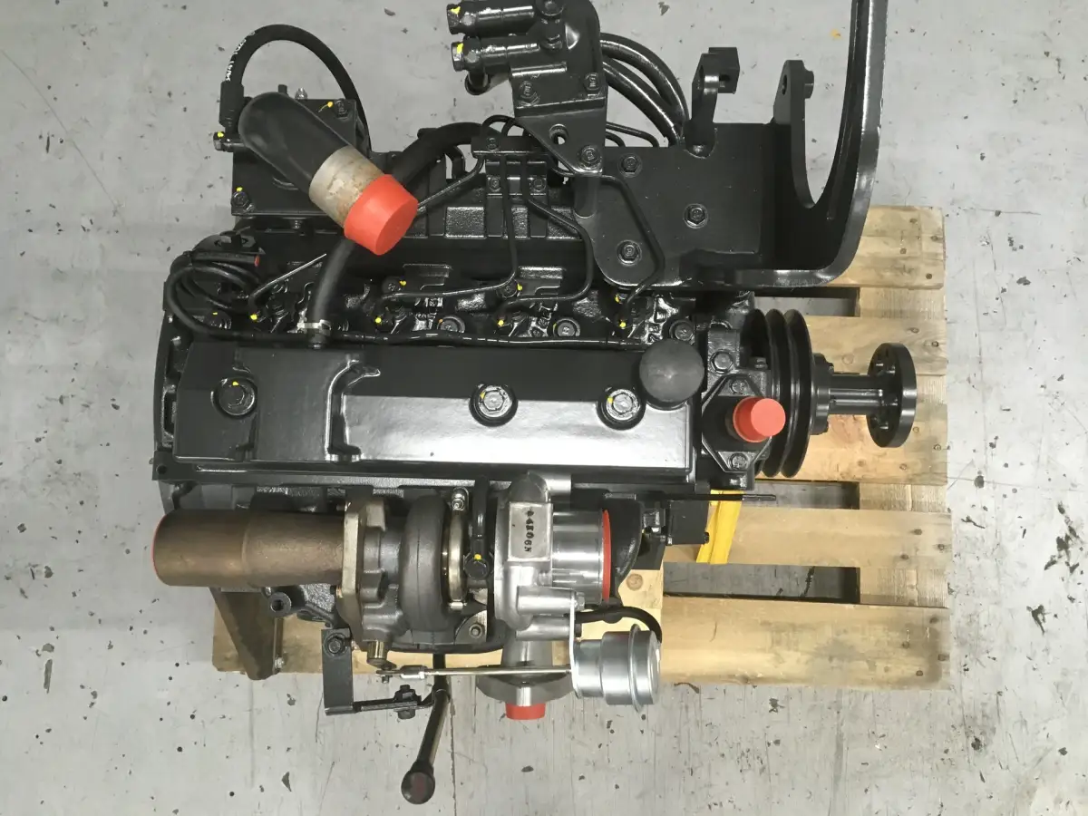 KOMATSU SAA4D95LE-3 ÜBERHOLTE – Bild 2