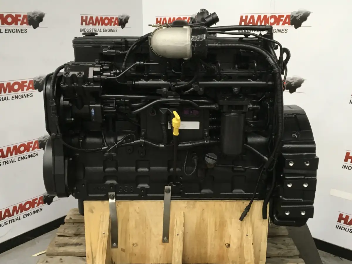 KOMATSU SAA6D114E-5 RECONDITIONED - Picture 4