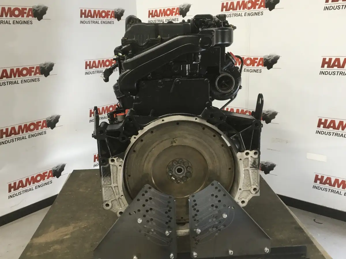 RECONDITIONED MAN D2066-LF03 ENGINE - Picture 4