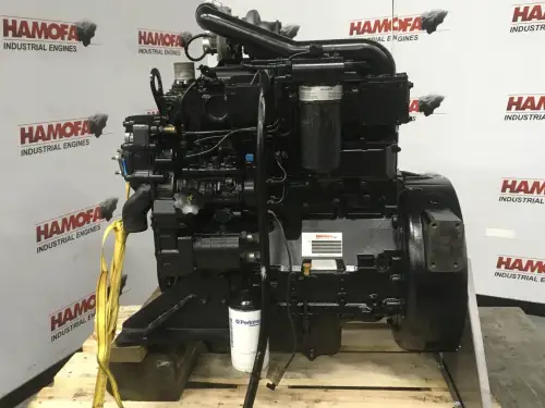 PERKINS 1104A-44T ÜBERHOLTER MOTOR – Vorschaubild 4