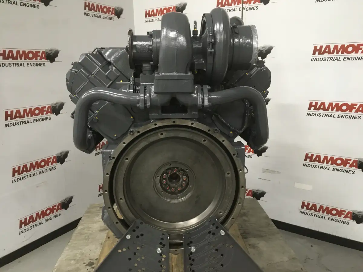 MOTEUR DEUTZ TCD2015 V8 M RECONDITIONNÉ - Image 3